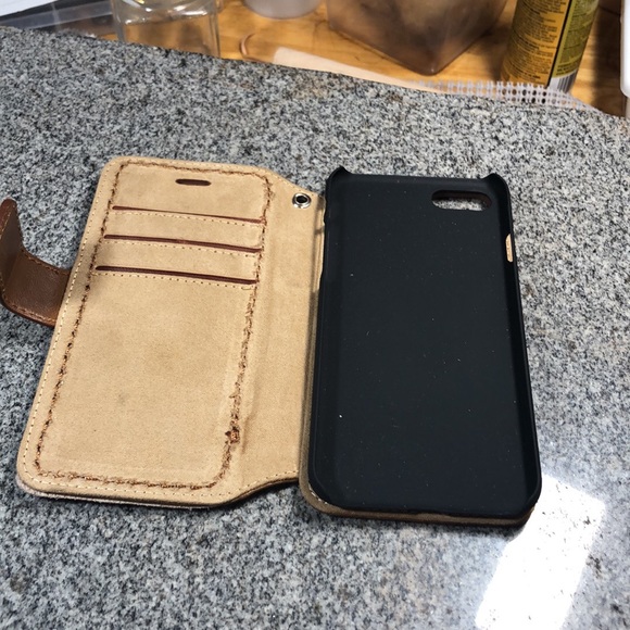 Hand tooled phone cases - Picture 8 of 8